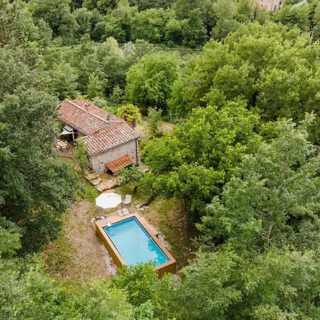 펜션 Awesome In Castelnuovo Val Di Cec *
