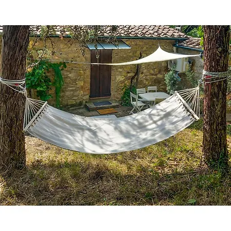 Pet Friendly In Castelnuovo Val Di Cec كاستيلنوفو دي فال دي سيسينا