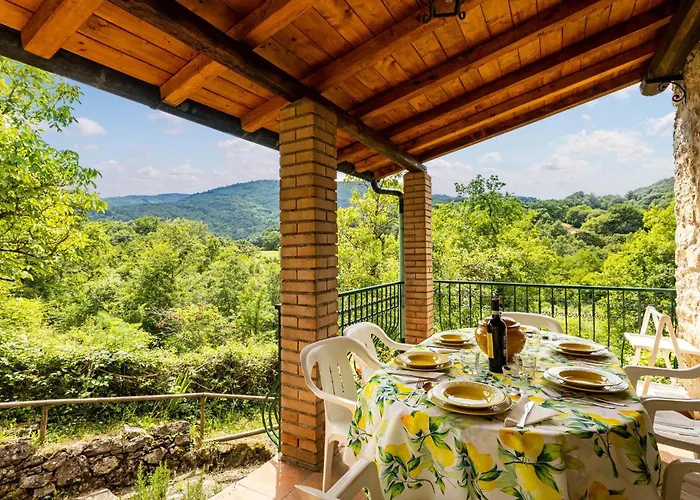 펜션 Awesome In Castelnuovo Val Di Cec